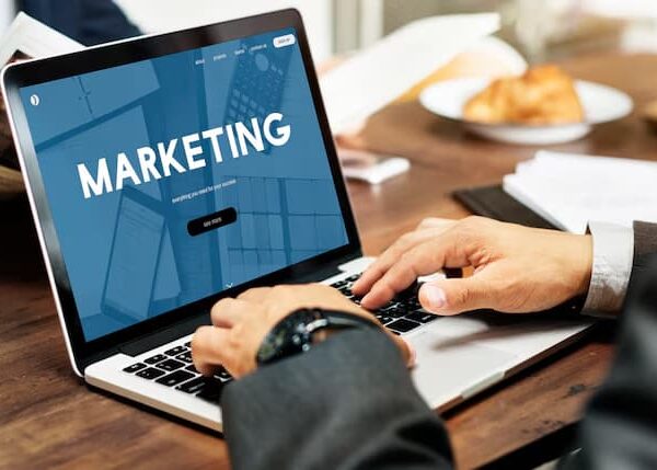 Zero-Click Search Is Killing Cannabis Traffic: How Brands Win in Google, AI Overviews & Local Packs